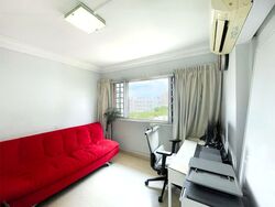 Blk 428 Hougang Avenue 6 (Hougang), HDB Executive #543034411